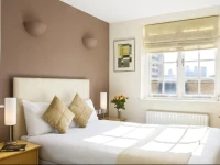 One-Bedroom Apartment St Marks 2 