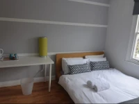 Raven Rooms 