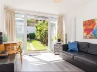 Two Bedroom House in Wandsworth 