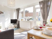 Westcombe Park Apartment 
