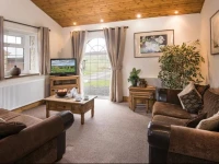 Alwinton Log Cabin 
