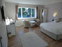 Coombe Dale Accommodation 