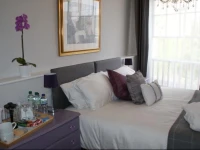 Church Street Cobbles B&B 