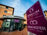 Pendulum Hotel 