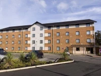Premier Inn Manchester - West Didsbury 