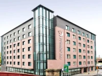 Premier Inn Manchester Salford Central 