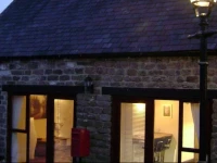 Pillarbox Cottage 