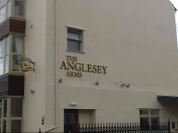 Anglesey Arms Hotel 