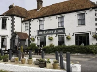 Berkshire Arms by Good Night Inns 