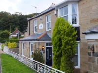 Newminster Cottage B & B 