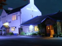 Bowes Incline Hotel 
