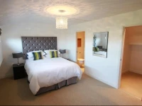Award Winning Beautiful Quayside Kenilworth House 