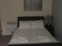Lime Square Apartment 