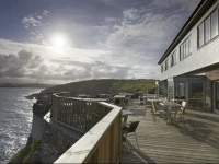 The Lewinnick Lodge 