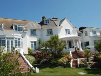 Whipsiderry Hotel 
