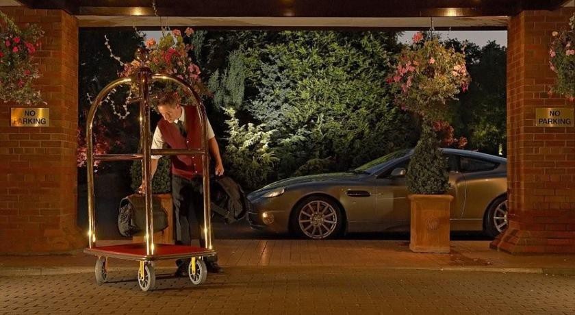 Parkway Hotel & Spa 
