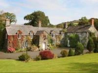 Collaven Manor 