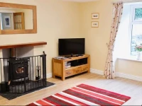 Longcroft Cottage 