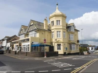 The Bay Hotel вЂ“ RelaxInnz 