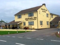 Highgate Inn Hotel 