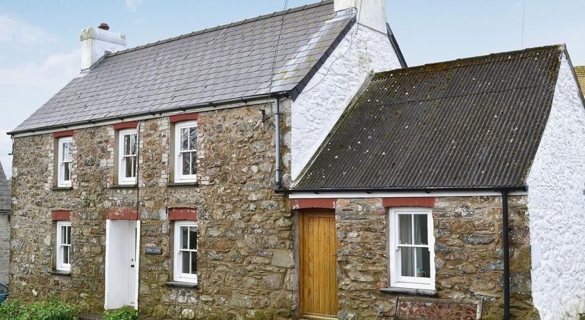Tremydon Cottage 