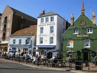 Spinnaker House 