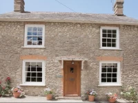 Drood Cottage 