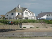 Broad Beach 