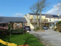 Goonearl Cottage Guest House 