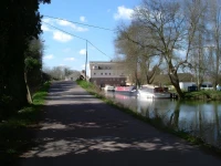 Roydon Marina Village Hotel 2*
