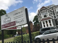 Gidea Park Hotel 