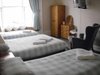 Chaise Guest House 