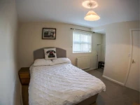 Royal Courts Apartment 