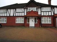 Flexistay Sutton Aparthotel 