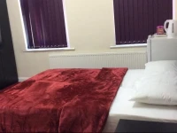 The Broadway Guest House 