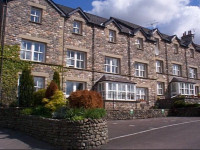 Howgills Guest House & Apartments