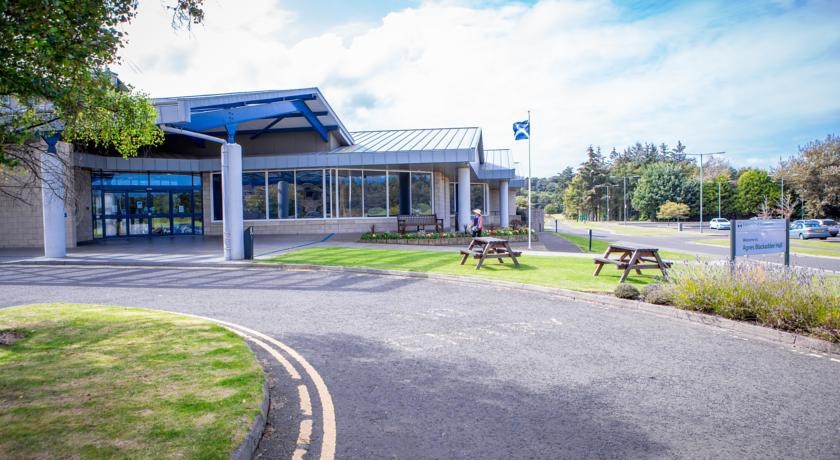Agnes Blackadder Hall - Campus Accommodation 