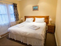 Le Chene Hotel Apartments 