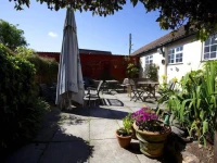 Three Tuns Inn 