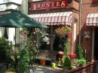Brontes Guest House 