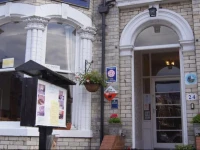 Esplanade Gardens B&B 