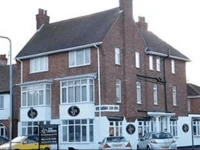 JJs Hotel & Bar 