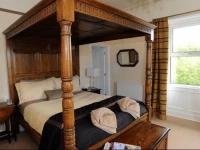 Chinthurst Guest House 