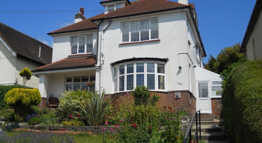 Sarum Heights B&B 