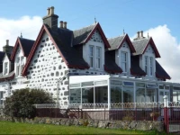 Staffin House Apartments 