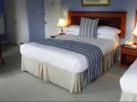 Stanton Manor Hotel & Restaurant 