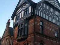 1 Bank Street 