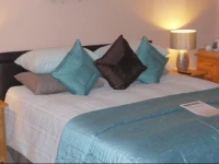 Jannel Bed & Breakfast 
