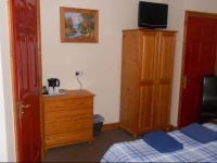Thorne Central Guest House 