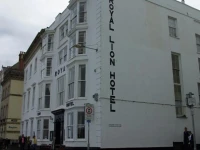 Royal Lion Hotel 2*